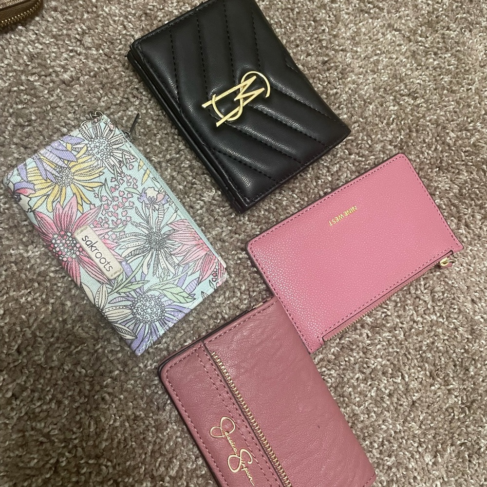 Wallets - Picture 1 of 2